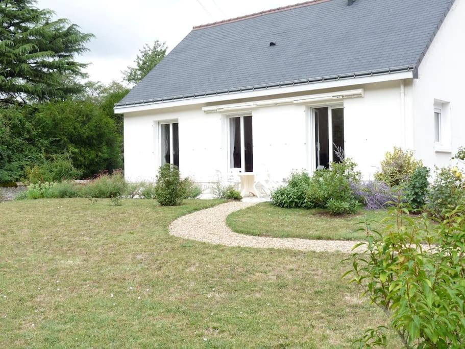 Clos Fleuri : With Amazing Gardens Holiday home Amboise