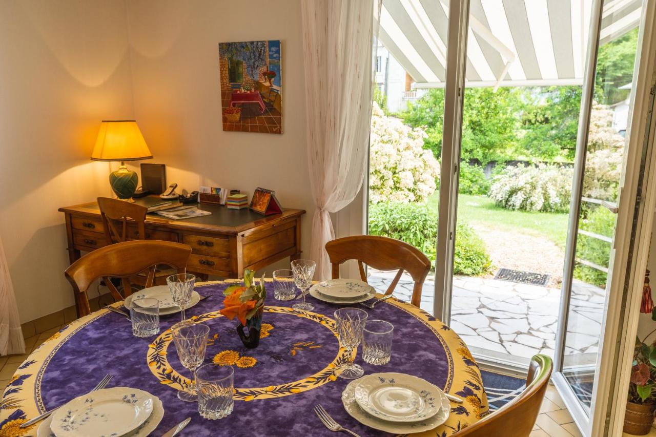 Clos Fleuri : With Amazing Gardens Holiday home *